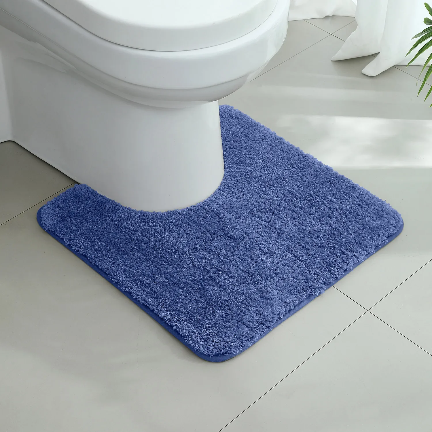 Luxurious Plush U-Shaped Absorbent Bathroom Mat - Anti-Slip Floor Rug
