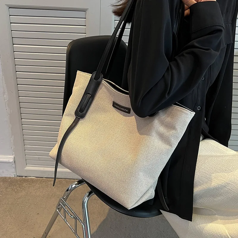 Shoulder Bag for Women 2023 Autumn and Winter Cotton Hemp Large Capacity Tote Bag Solid Versatile Shopping Commuter Handbag