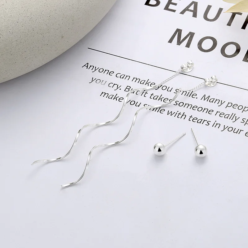 

S925 sterling silver 2024 earrings Creative wavy pattern splicing beads, Internet celebrities, European and American style