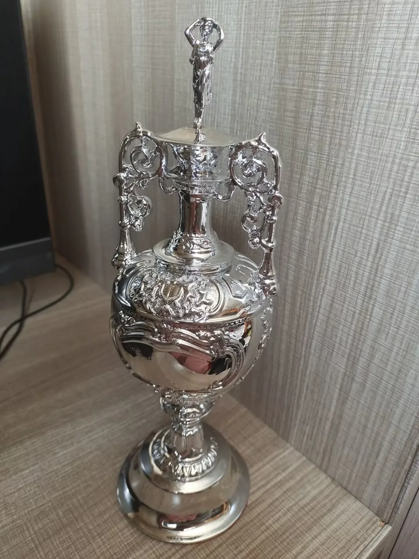 

Трофей футбольной лиги первого деления высота 30 см трофей Леди Кубок чемпионата трофей