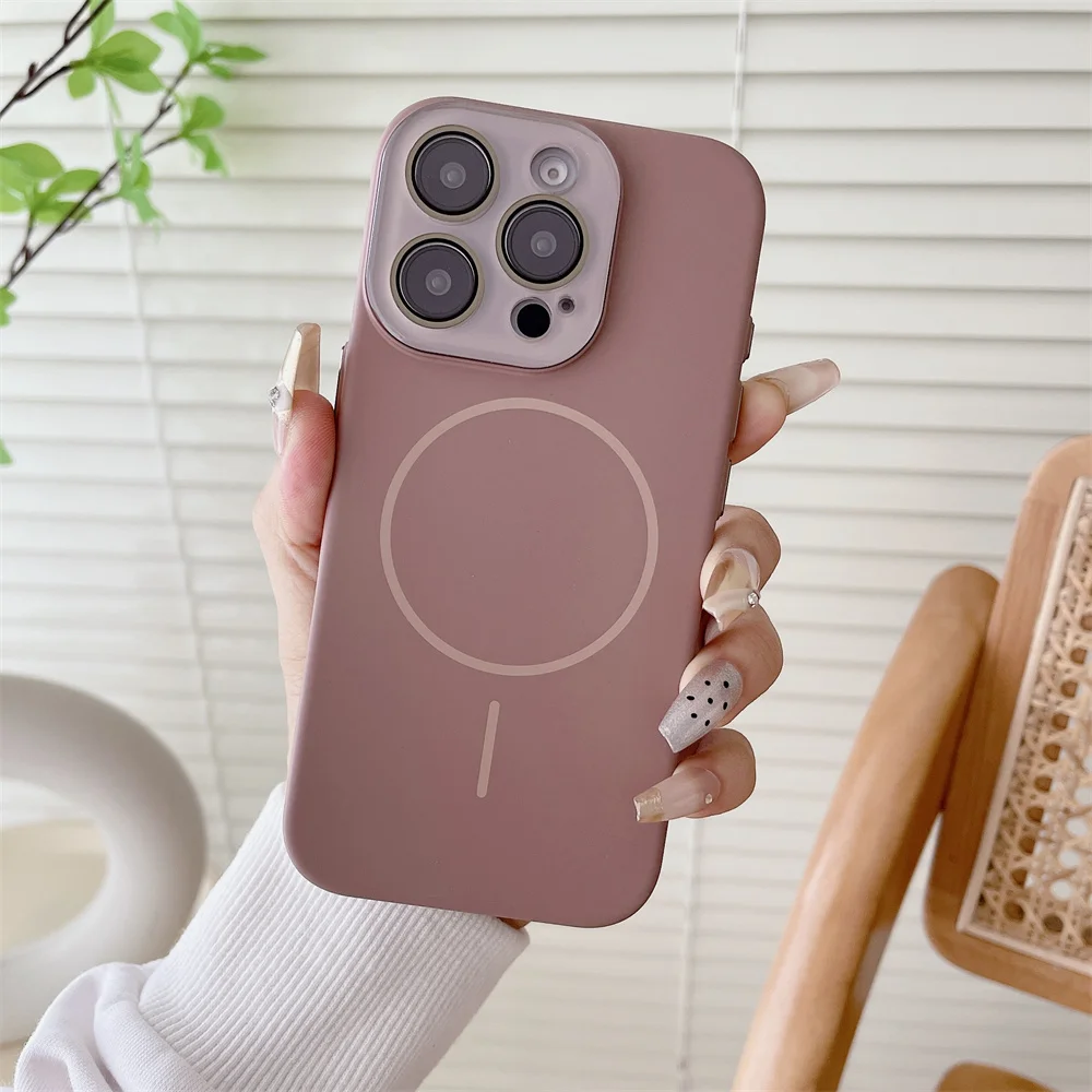 Premium Glass Lens Protector with Shock-Resistant Matte Finish for Wireless Charging Phone Case