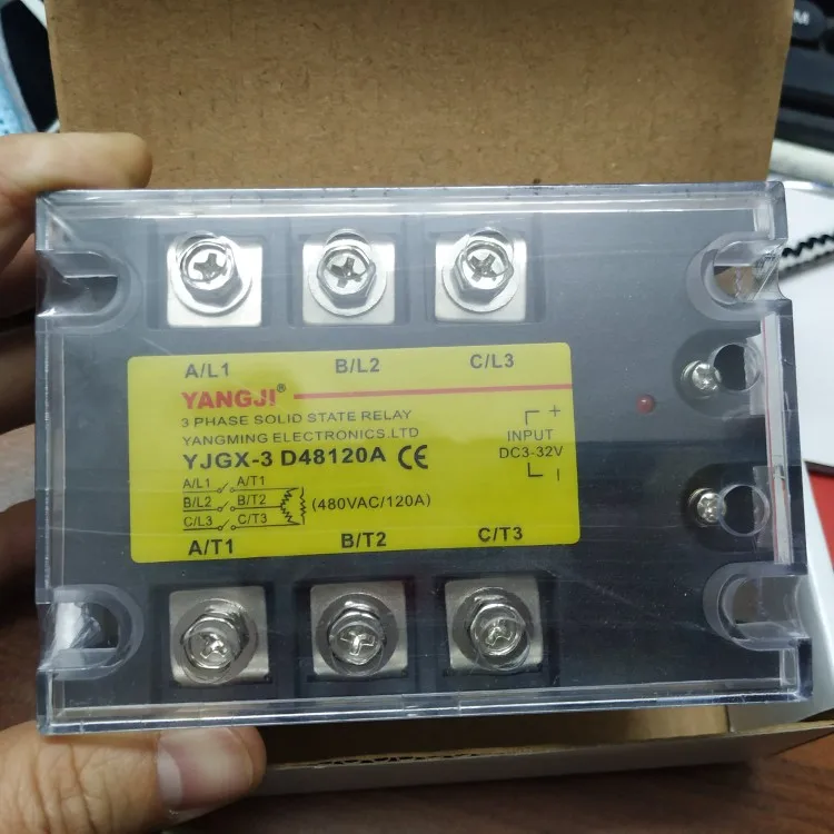 

Yang relay YANGJI three-phase AC solid state relay YJGX-3 D48120A (120A/480V)