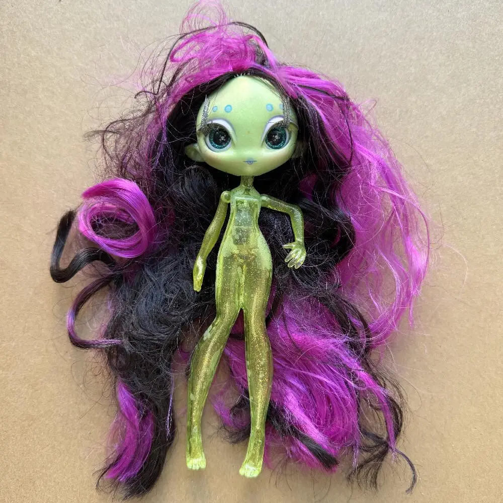 Original Una Verse Dolls Novi Stars 5