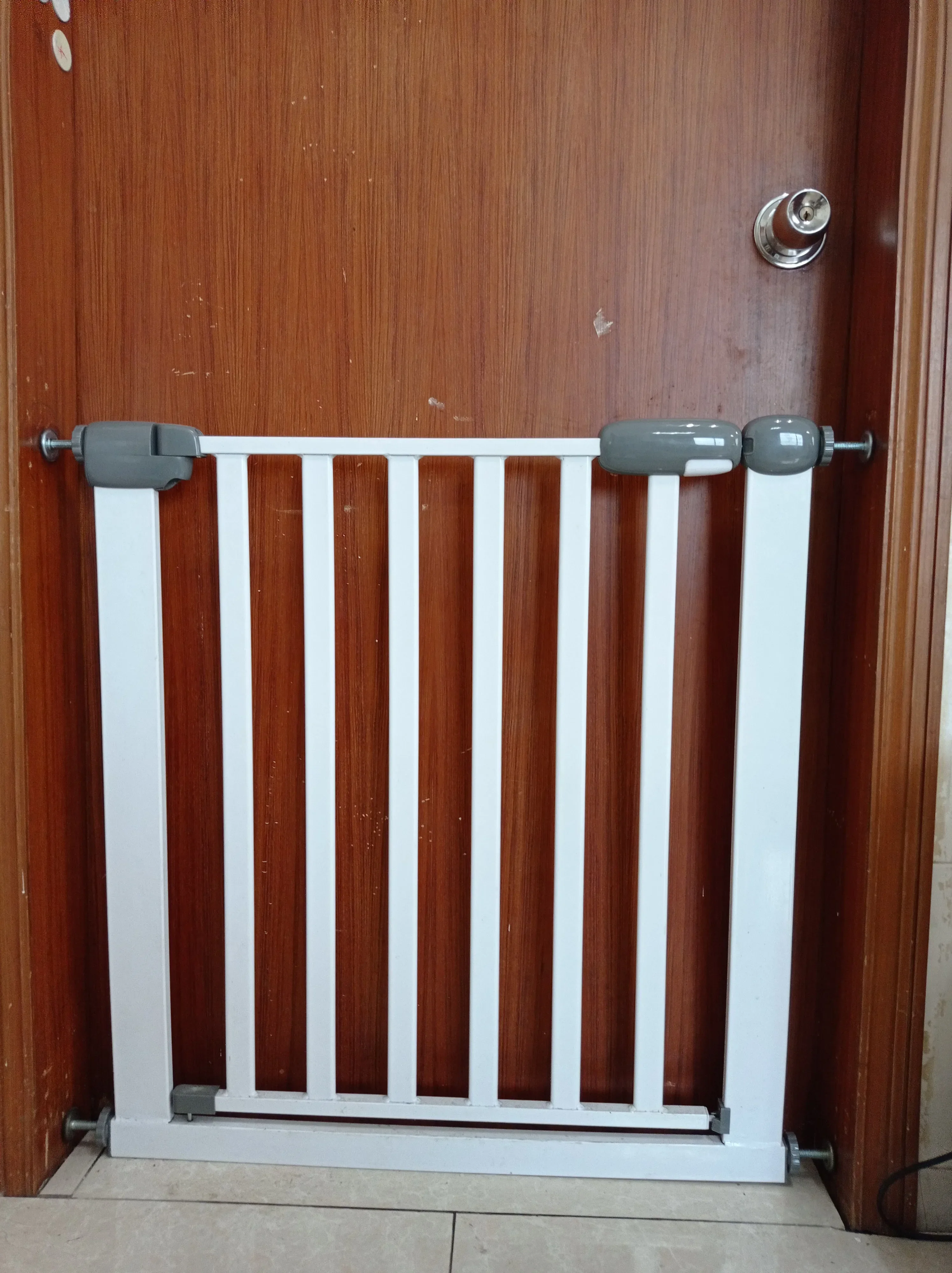 Children Protection Security Stairs Door Baby Pet Safety Gate Fence for Kids Safe Doorway Gate Pets Dog Fence