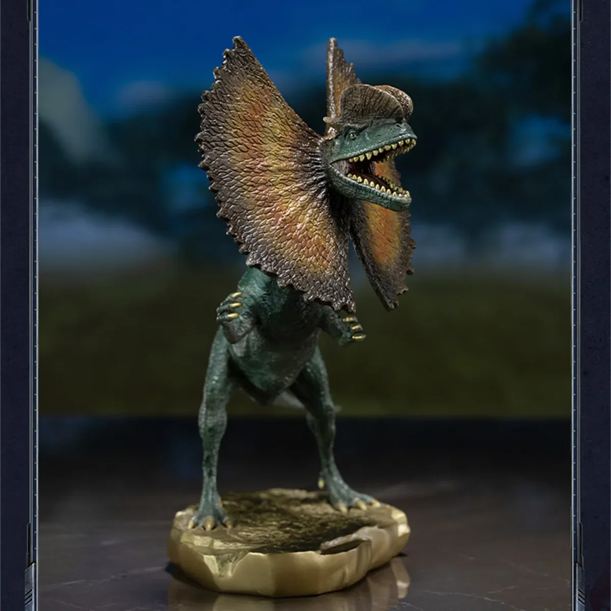 Tongshifu 1/20 Dilophosaurus Model Brass Dinosaur Saurischia Statue Animal Gk Collector Desk Decoration Adult Gift Scene Props