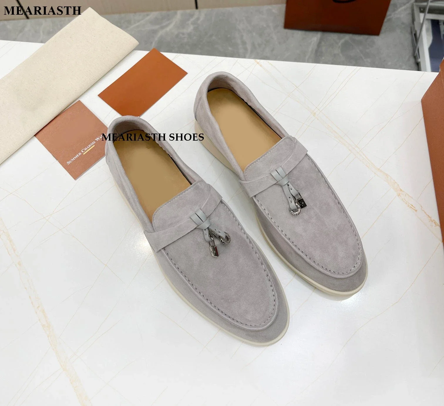 Spring Suede Slip On Flat Shoes For Women Metal Lock Loafers man Flats Casual Designer Lazy Shoes Femininas Zapatillas Mujer