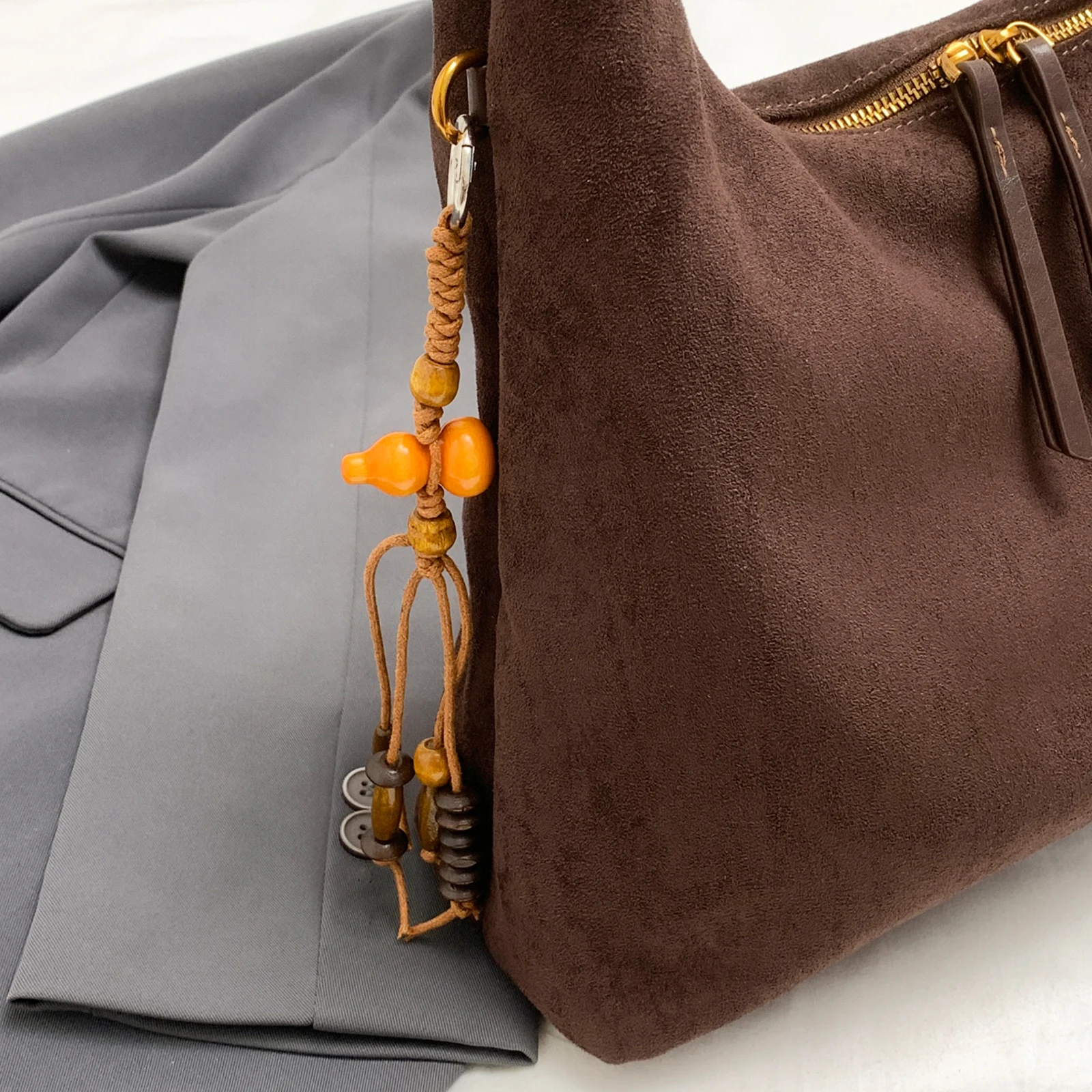 Faux Suede Shoulder Bag Retro Underarm Bag Large Capacity Commuter Bag for Women Autumn and Winter