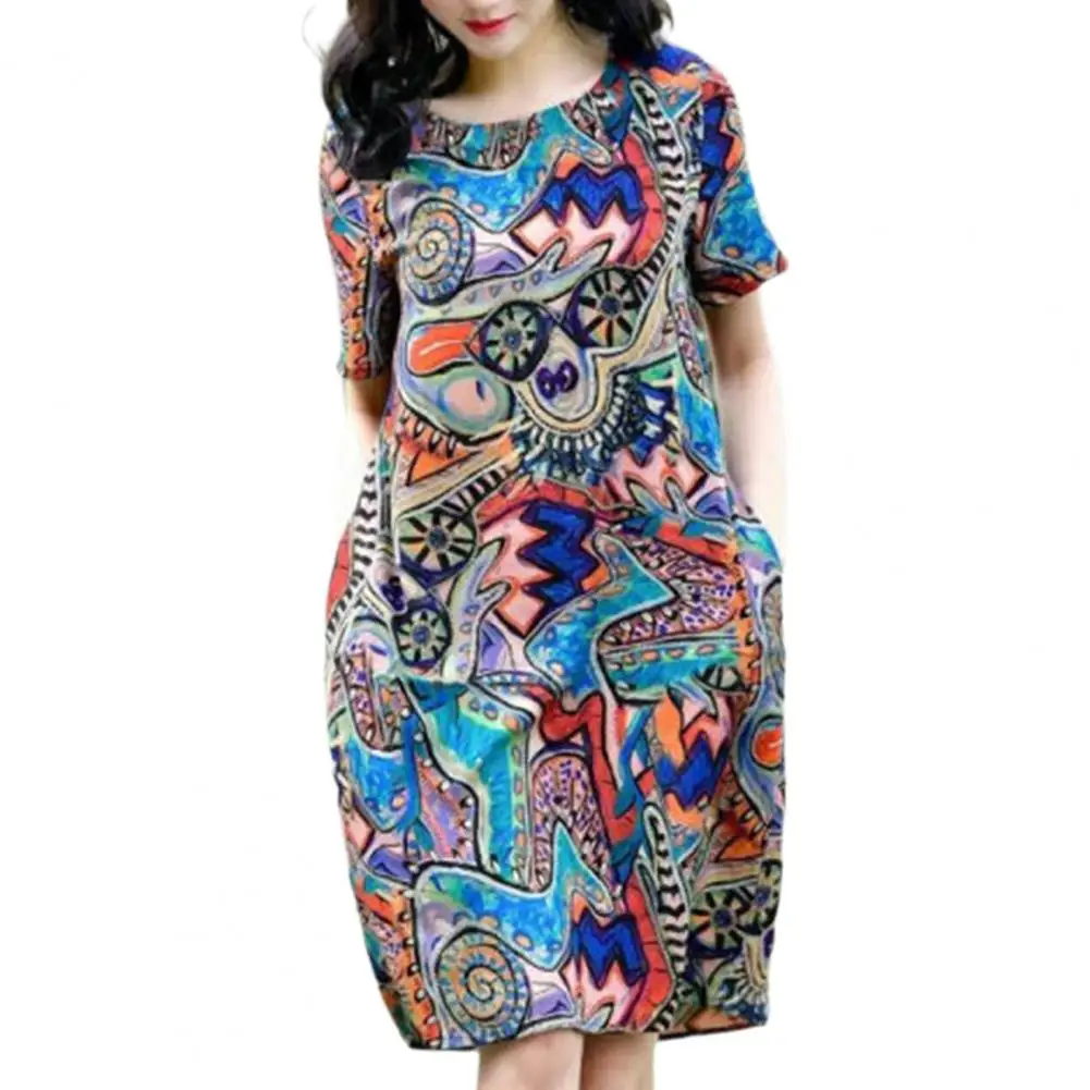 

Casual Loose Fit Dress Colorful Graffiti Print Women's Summer Dress with Side Pockets O Neck Short Sleeves Midi Dress for Daily