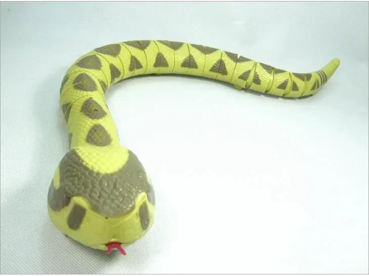 [Funny] simulation electric pets Remote Control music sound & light rattlesnake toy RC Snake model Tricky Prank Scary Toy gift 3