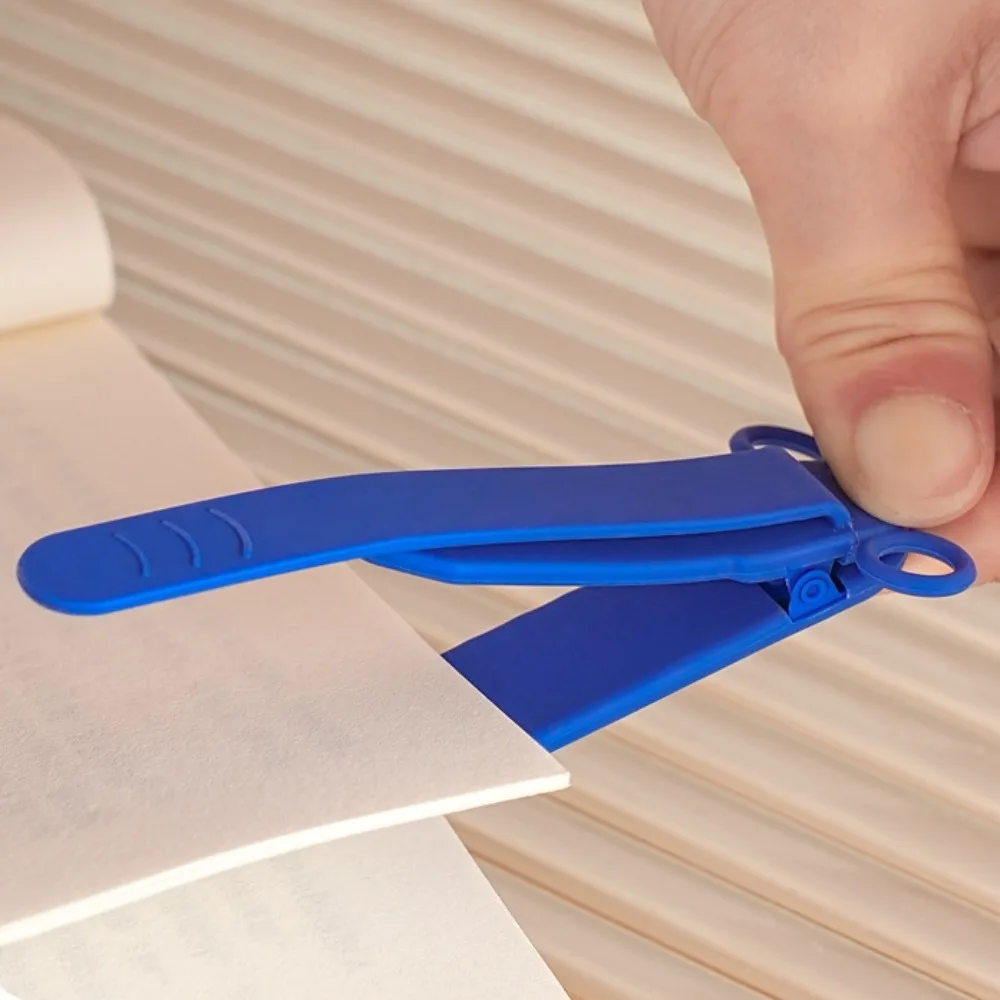 Silicone Bookmark Clip Cute Elephant with Pen Holder Page Flipping Automatically Follows Notebook Page Divider for School silicone bookmark silicone book page holder