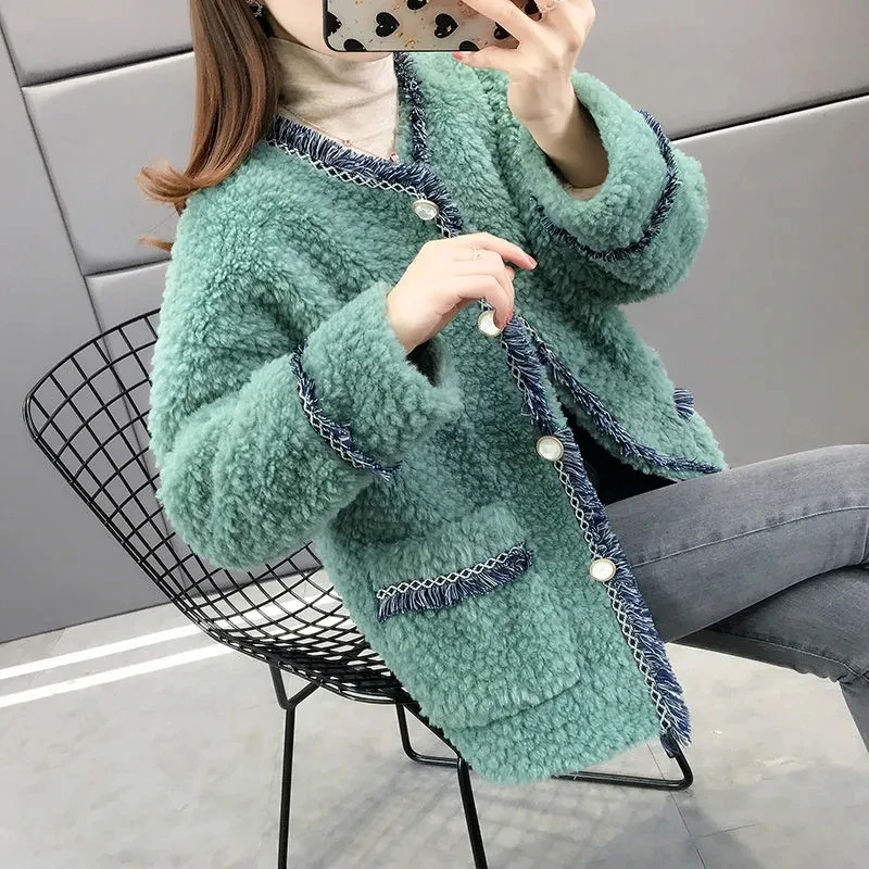 Formal Lamb Wool Jacket Women Outwear 2023 New Autumn Winter Fur Coat Fashion Loose Joker Tassel Single-Breasted Lambwool Coats