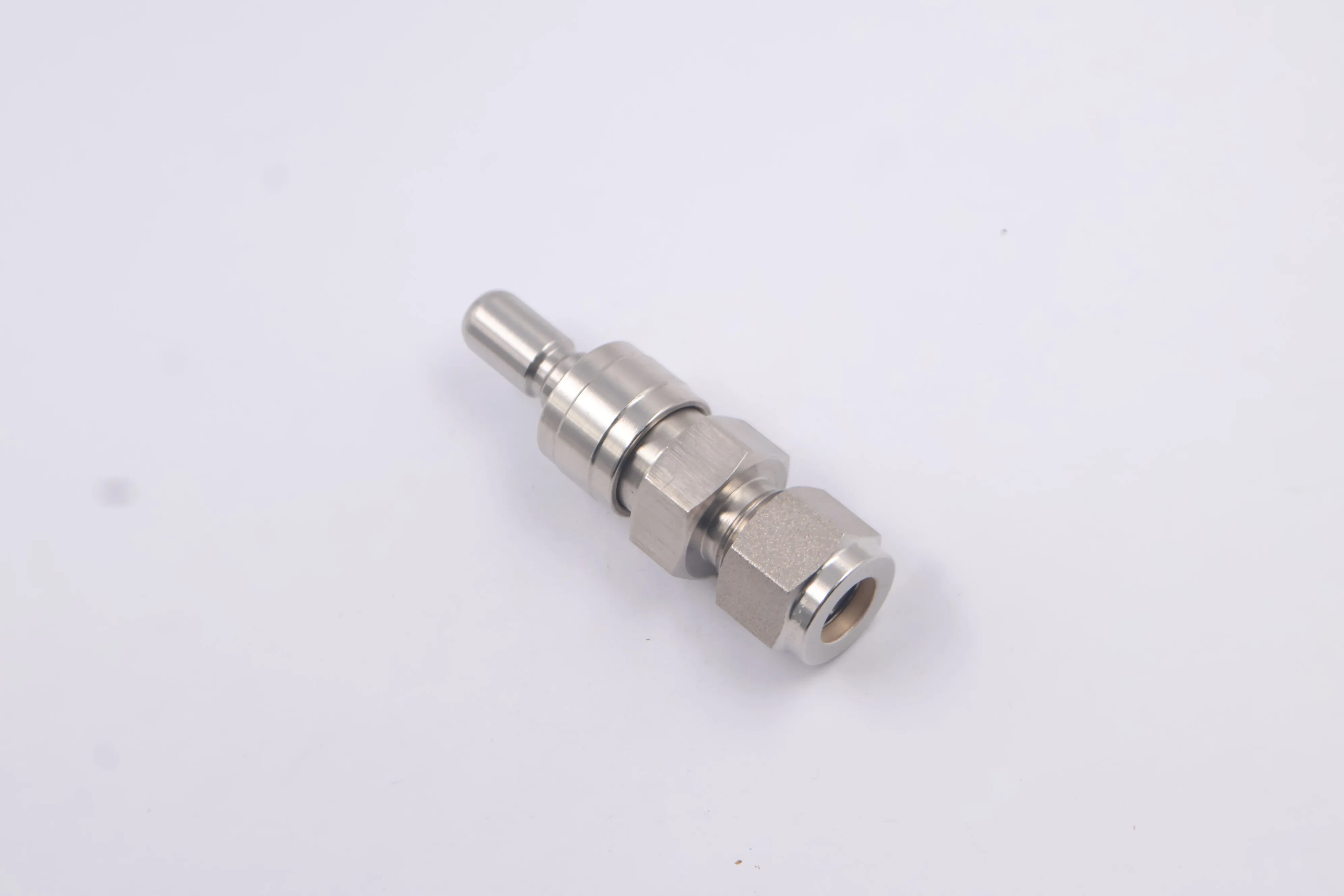 SS-QC6-S-600, Stainless Steel Instrumentation Quick Connect Stem without Valve, 1.0 Cv, 3/8 in. Tube Fitting