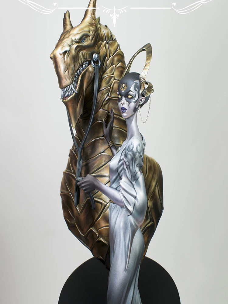 Unmontierte 1/10 moderne Fantasy-Soldatinbüste aus Kunstharz, Miniaturmodellbausätze, unbemalt