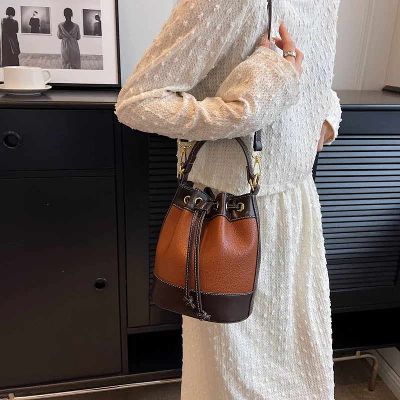 Vintage Drawstring Bucket Crossbody Bag for Women Leather Tote Bag