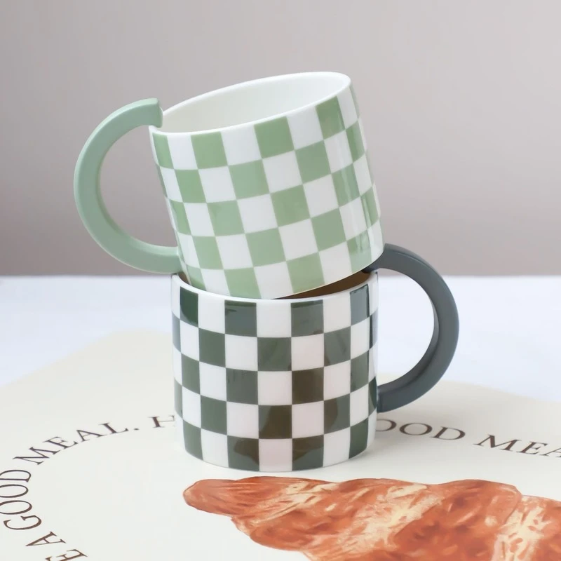 Ceramic Mug Korean Style Checkerboard Creative Handle Coffee Mug Tea ...