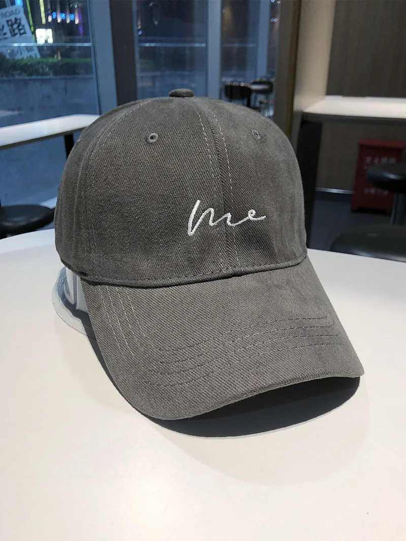 Outdoor Sports Wavy Baseball Cap Women's Autumn and Winter Wool Material Warm Street Study Couple's Face Covered Curved Brim Hat