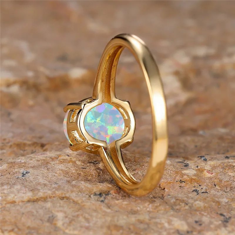 Big Oval Stone Engagement Ring White Fire Opal Egg Rings For Women Vintage Gold Color Wedding Bands Jewelry Minimalist Accessory
