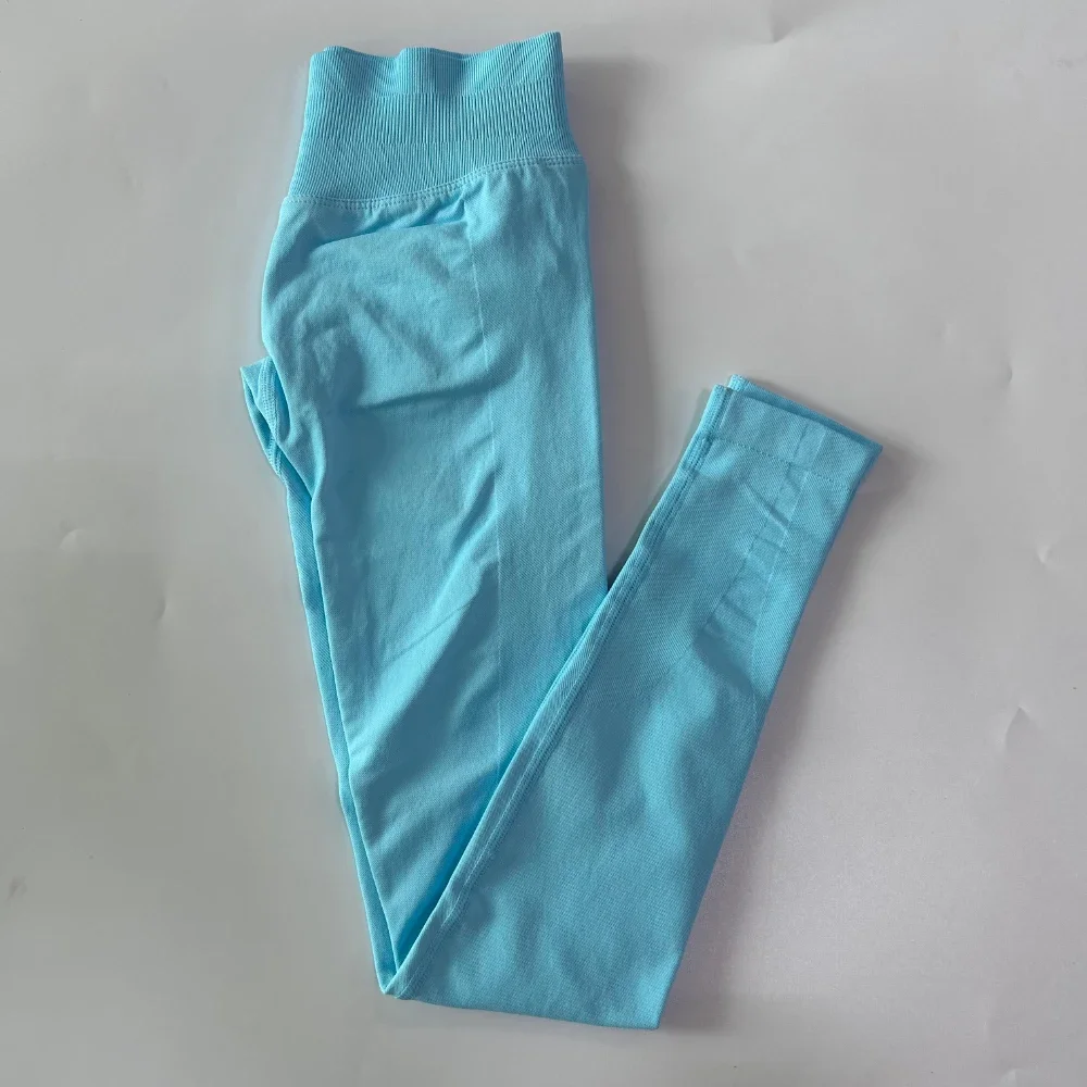 NO LOGO Light blue