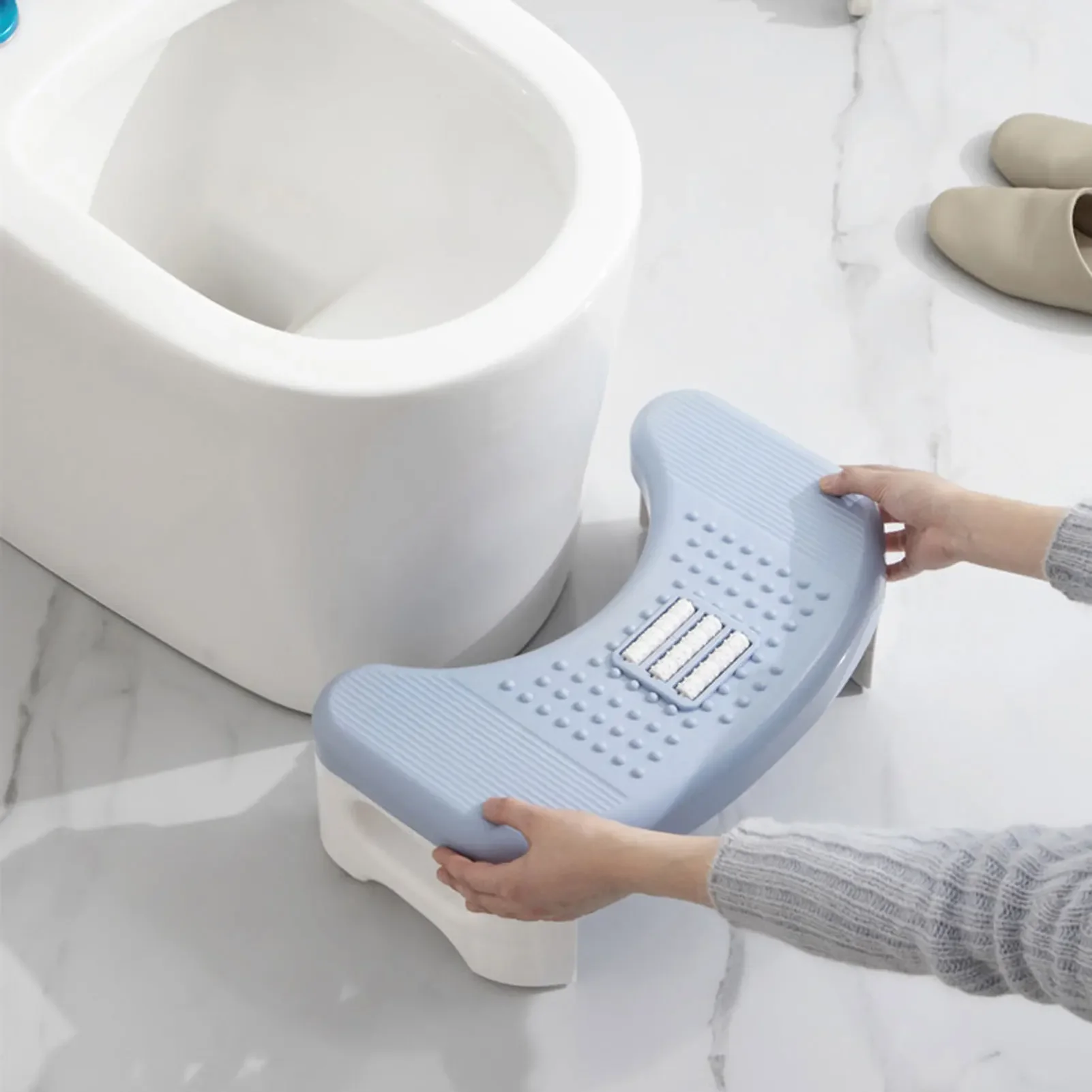 Foldable Portable Footstool Bathroom Squat Toilet Stool Safety and Anti-slip Rest Aid Children's Travel Chair