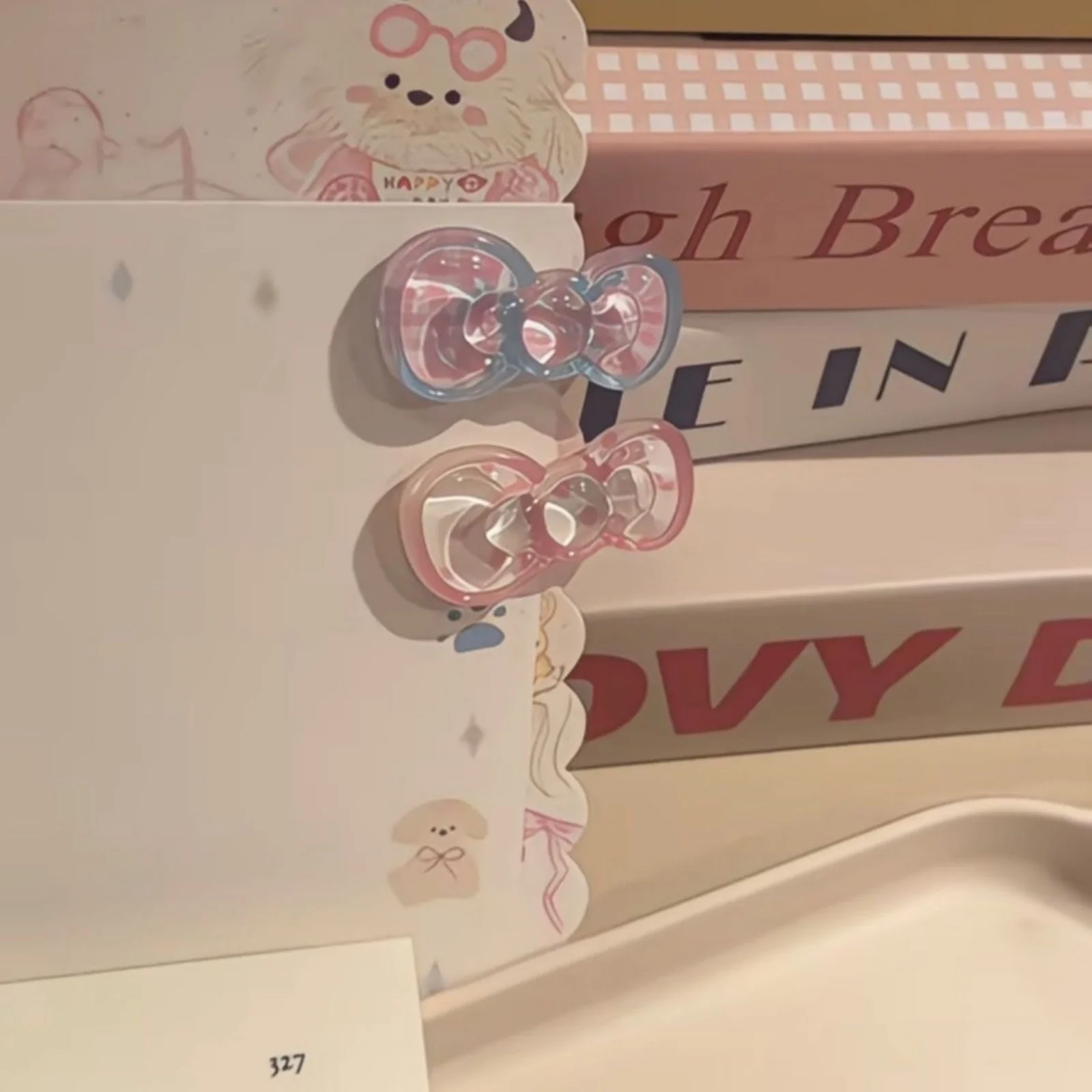 4PCS Cute Transparent Bow Hair Clips Set, Colorful Acrylic Hairpins, Adorable Hair Accessories for Girls, Perfect for Daily Hair