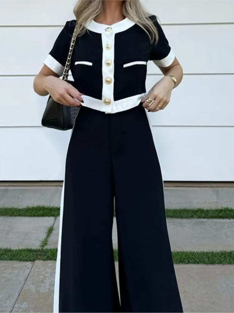 سوت نسائية انيقة