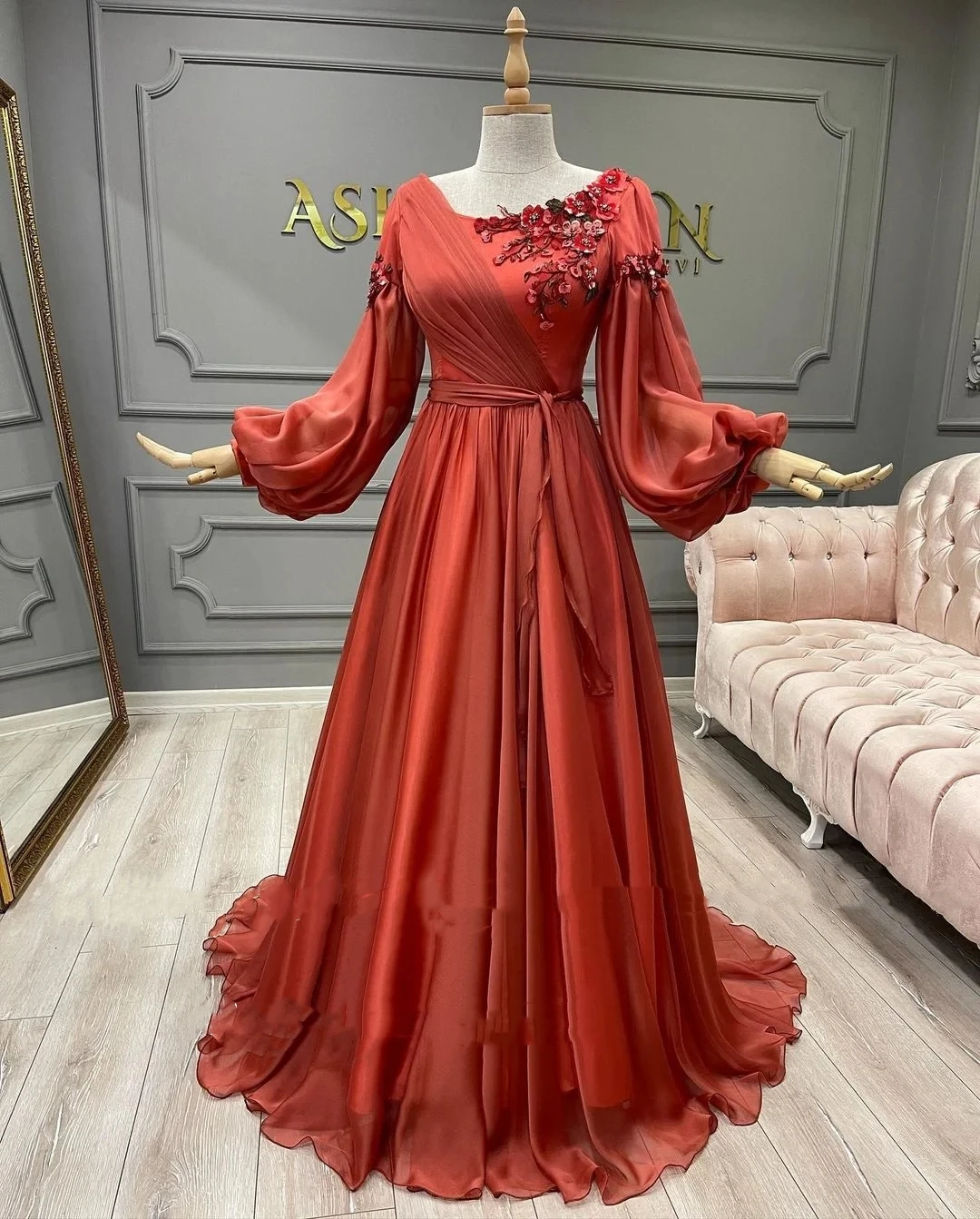 

Orange Chiffon O-Neck Arabic Muslim Evening Dresses Long Sleeves Beading 3D Flowers A-Line Modest Prom Dress Formal Party Gowns