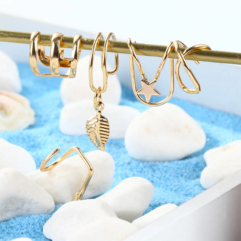 

Men Fake Clip On Gold Leaf Cartilage Clip Earrings Ear Cuffs Non-Piercing Cartilage Earrings