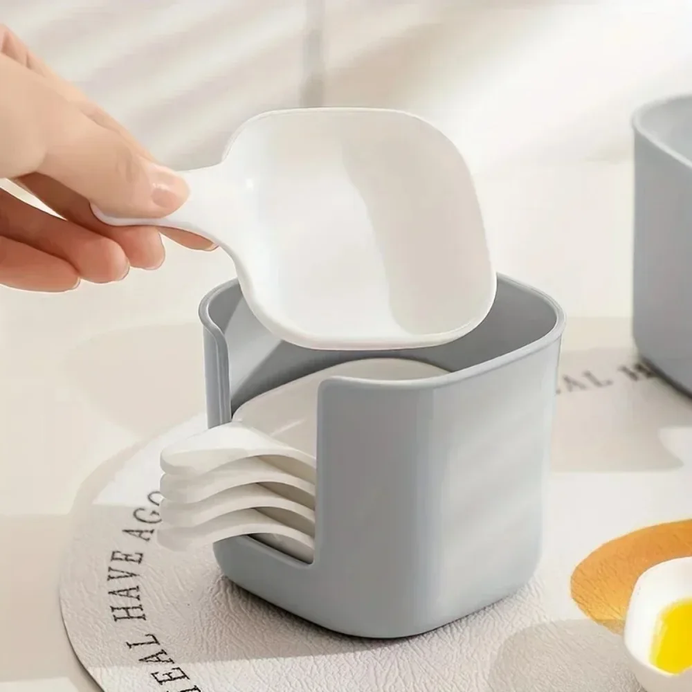 Seven Piece Sauce Dish Set 4