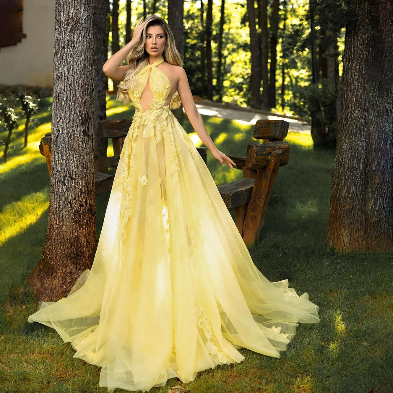 Elegant Lace Appliques Wedding Dresses Scoop Neck Sleeveless Beading Bridal  Gown | eBay