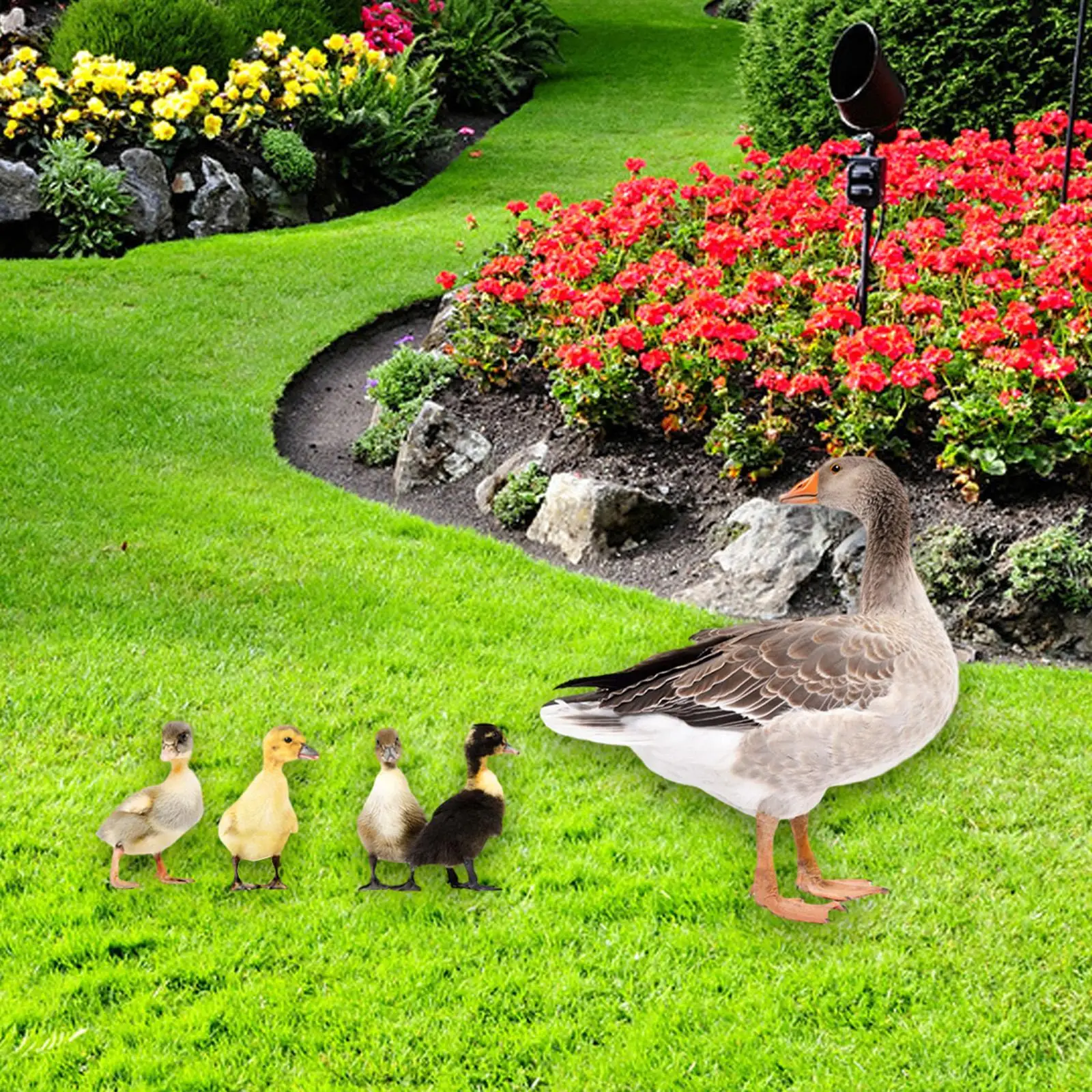 

5 Pieces Duck Animal Statue Stakes Decorative Duck Garden Statue for Backyard Yard Decor Home Porch Patio Outdoor Duck Decor