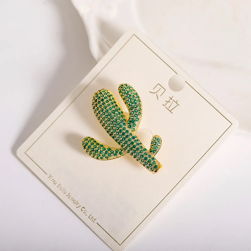 Blucome Green Cubic Zircon Cactus Plant Brooches Wedding Party Dress Coat Decoration Luxury Charming Cactus Woman's Brooch Pin