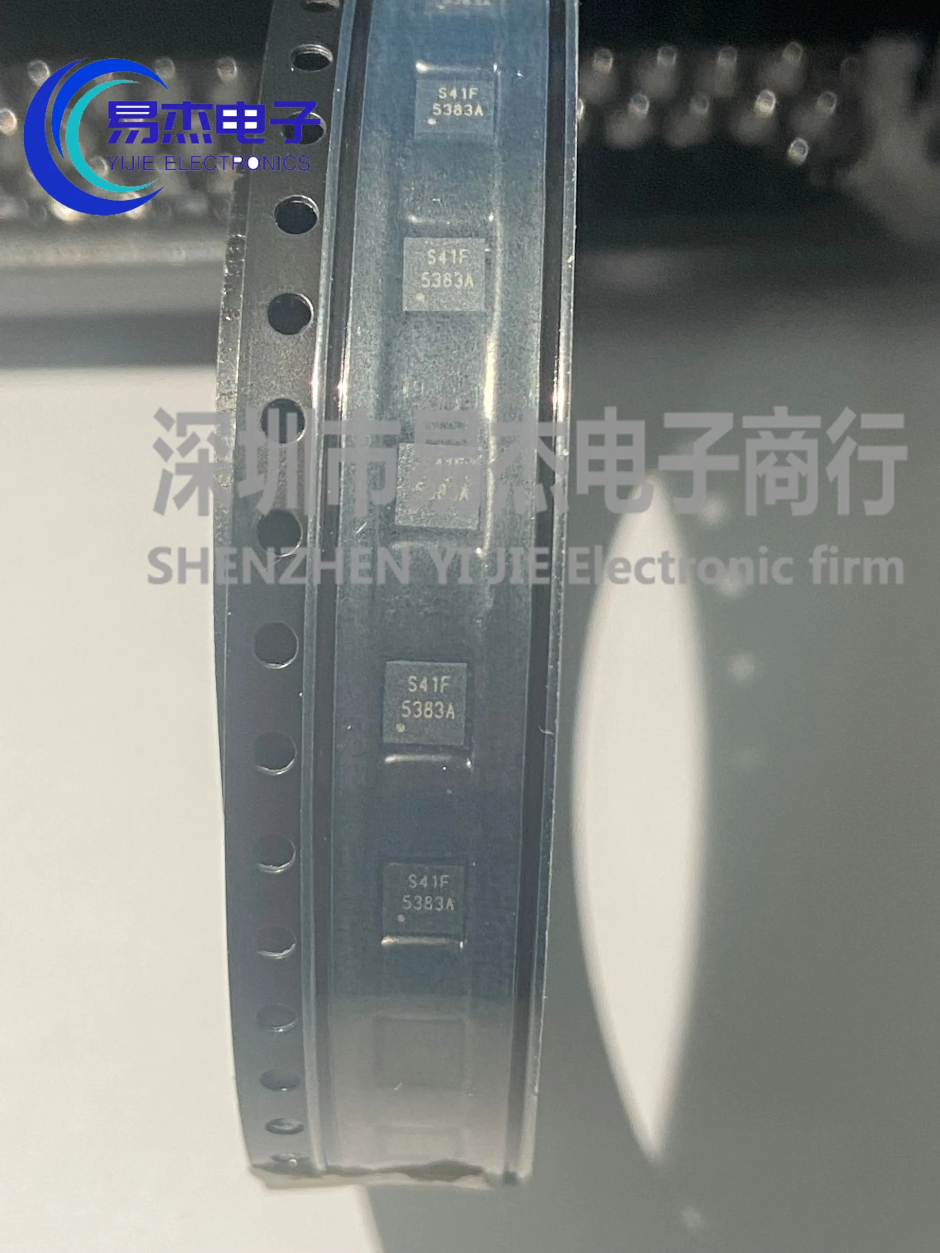 

5PCS G5383aqu1u g5383a printing wire 5383a qfn28 new and original