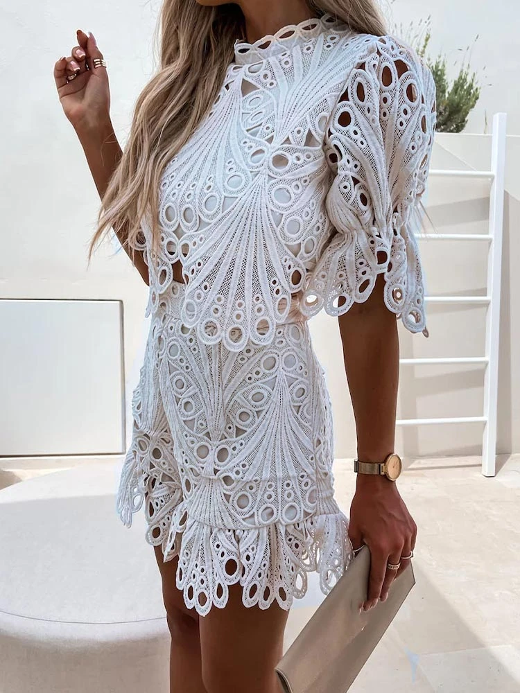 Zwei Stücke Sets Frauen Sexy Spitze Aushöhlen Trainingsanzüge Hemd mit Mini Shorts Mode Outfits Sommer Puff Sleeve Shorts Anzug