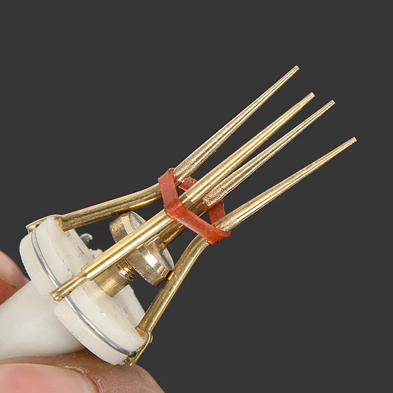 

Portable Fishing Lures Baits Lightweight Clip Earthworm Clip Fishing Lures Professional