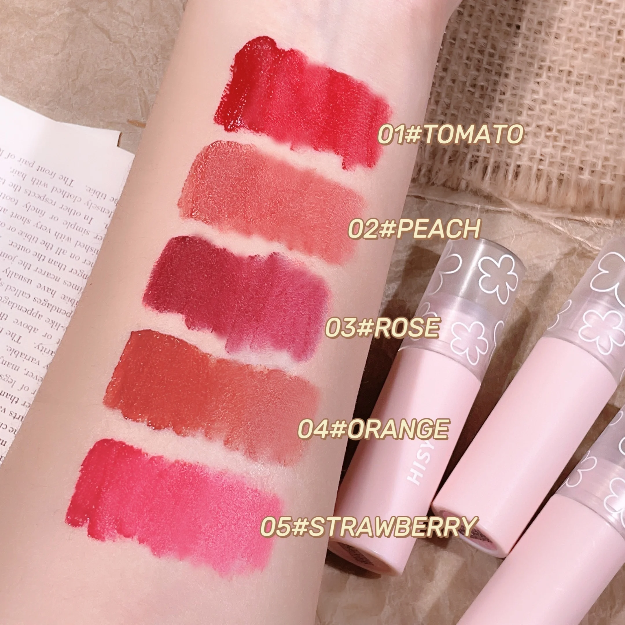 Description Picture 3 of itemFive-color lip glaze set: natural velvet texture, matte lasting, non-stick cup, high color rendering, compact and portable, the