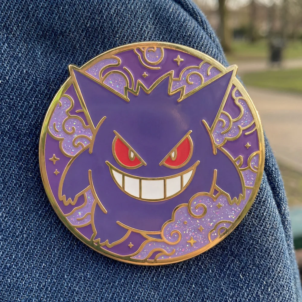 Gengar Ghost Monster Enamel Pin – Anime-Inspired Brooch for Bags, Clothing, and Cosplay Decor