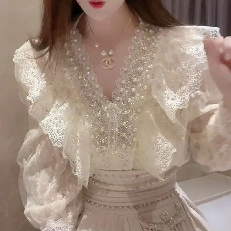 2019 New Autumn Women Elegant Casual Shirt Female Stylish Workwear OL Basic Top Baroque Print  Lantern Sleeve Casual Blouse main image 1
