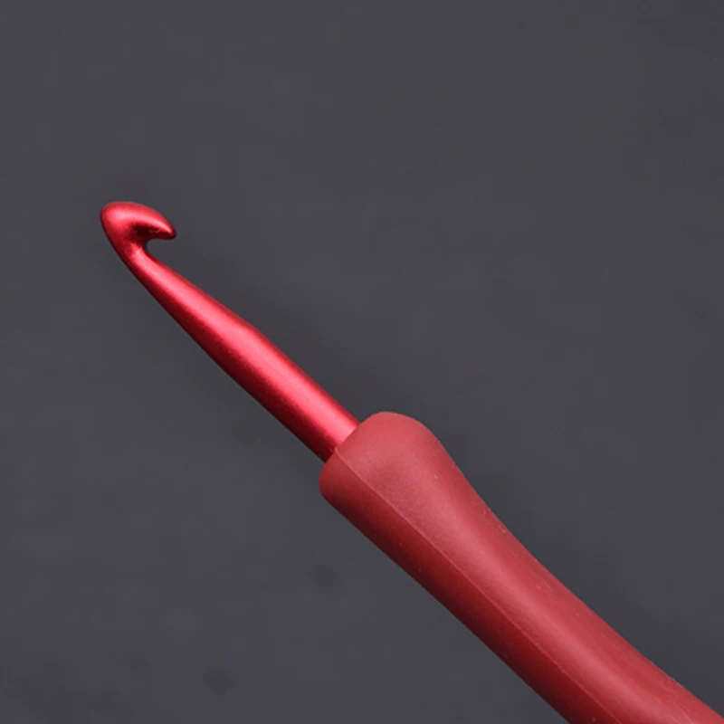 Aluminum Tulip Tools Red Crochet Hook Frosted Handle TPR Silicone Crochet Sweater Knitting Hooks DIY Handmade Crafts Sewing