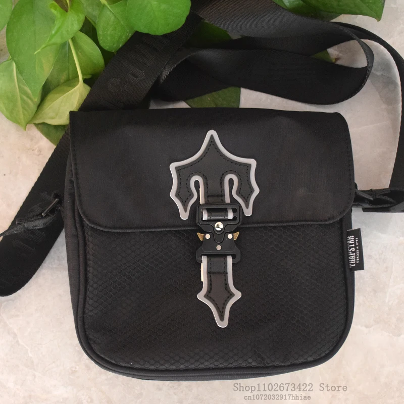 UK High Street Trapstar Bag 1.0 All Preto 11 Top Quality Crossbody