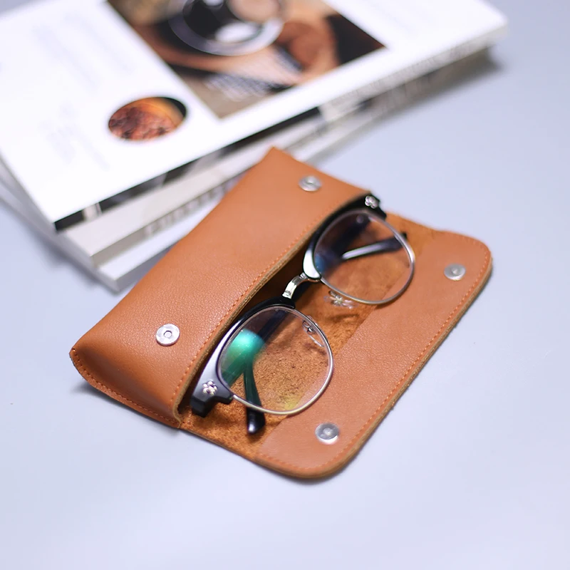 Handcrafted Genuine Leather Eyewear Pouch - Elegant Sunglasses & Glasses Storage Case