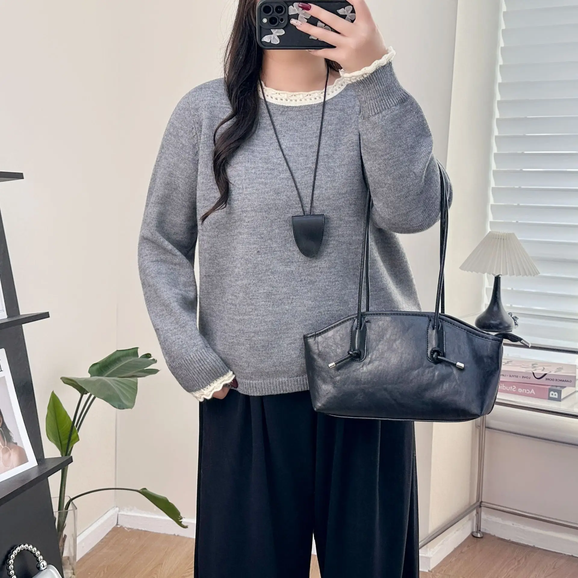 XXXXL Fashion Plus Size Woman Clothing Sweaters New Style Autumn And Winter Lace Block Color Knitted Jersey With Inner Top 529