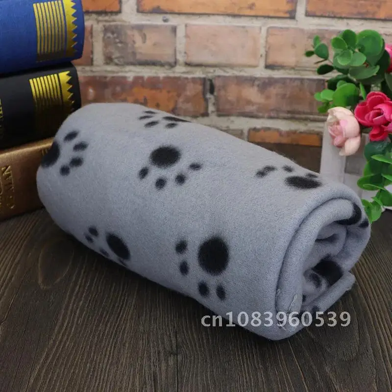 

Dog Cat Bed Mat Soft Warm Paw Print Dog Blanket Puppy Dogs Sleeping Blankets Bath Towel For Small Medium Large Dogs Cats Pug