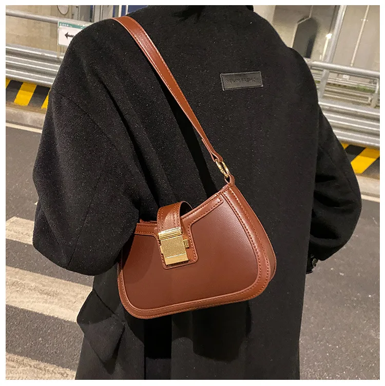 Vintage Style Ladies Shoulder Bag Lacquer Leather Handbag_voghion.com
