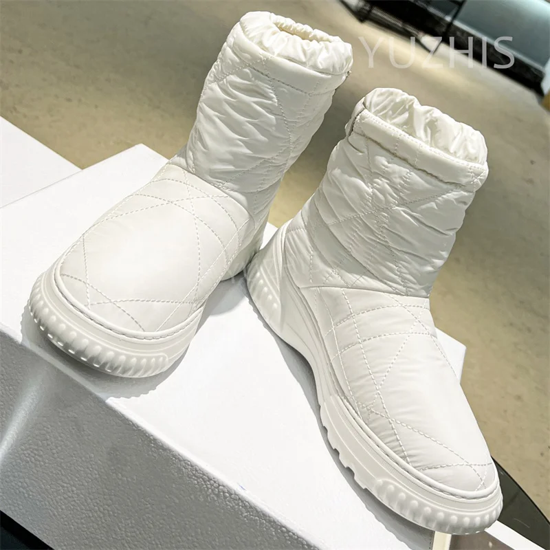 

Winter Comfortable Warm Down Boots Women Flat Platform Short Boots Round Toe Slip On Casual Ankle Boots Women Luxury Botas Mujer
