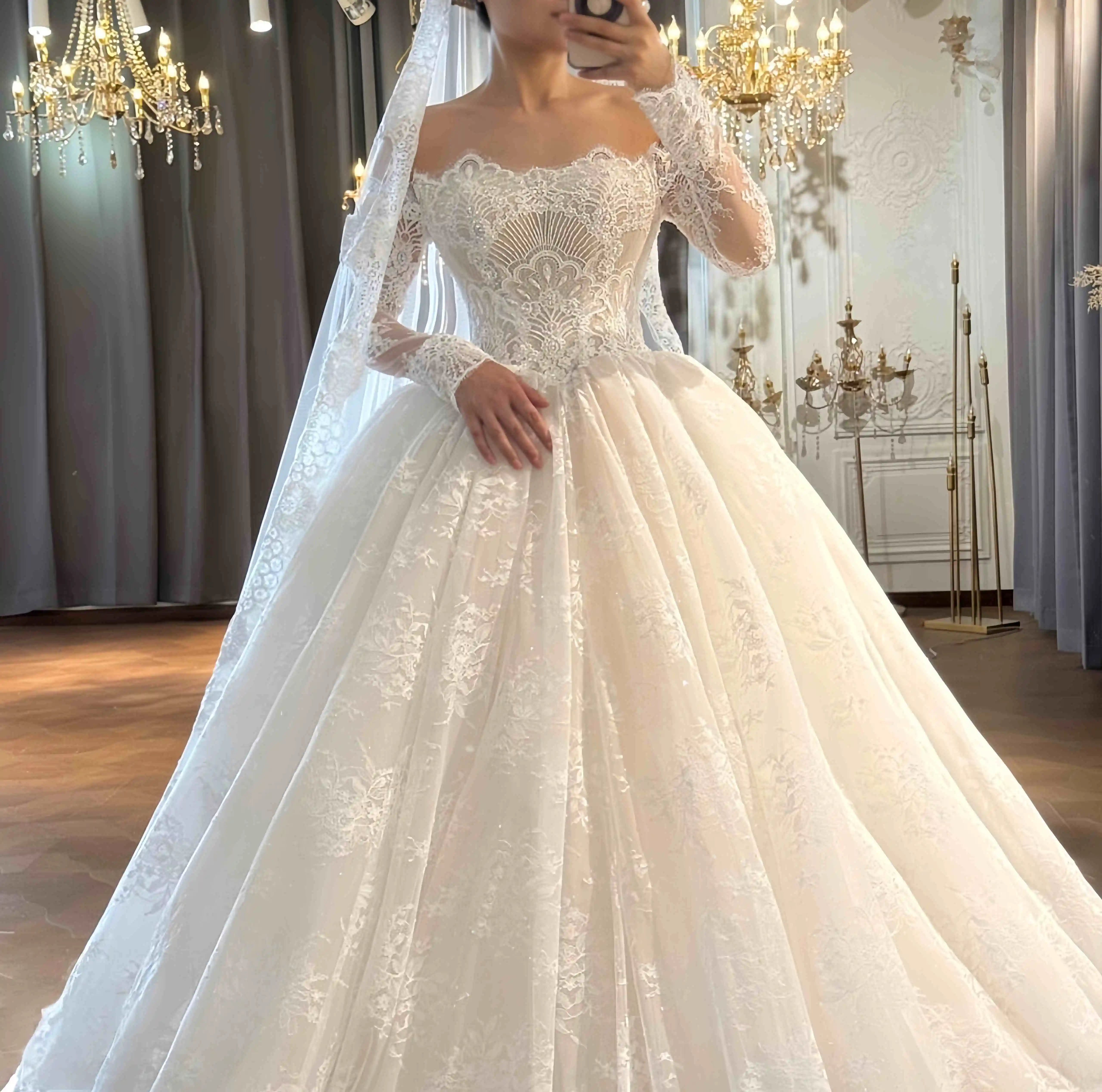 Customized Elegant Strapless Long Sleeve Lace Ball Gown Wedding Dress Robe De Mariee Vestido De Novia