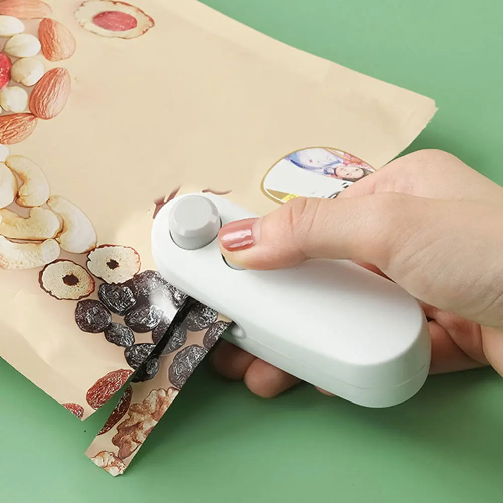 Mini Heat Bag Sealing Machine Package Sealer Bags Plastic Food Sealer Clip Bag Handheld Food Packaging Heat