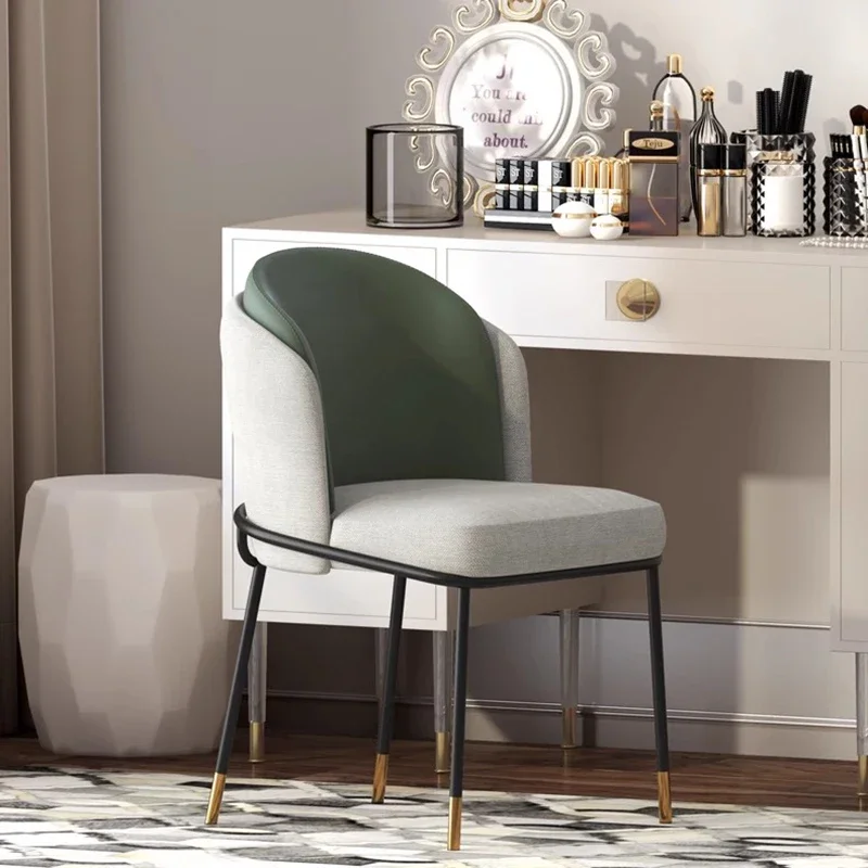 

Leather Luxury Dining Chairs Metal Legs Modern Bedroom Ergonomic Chair Vip Kitchen Designer Silla Comedor Postmodern Furniture