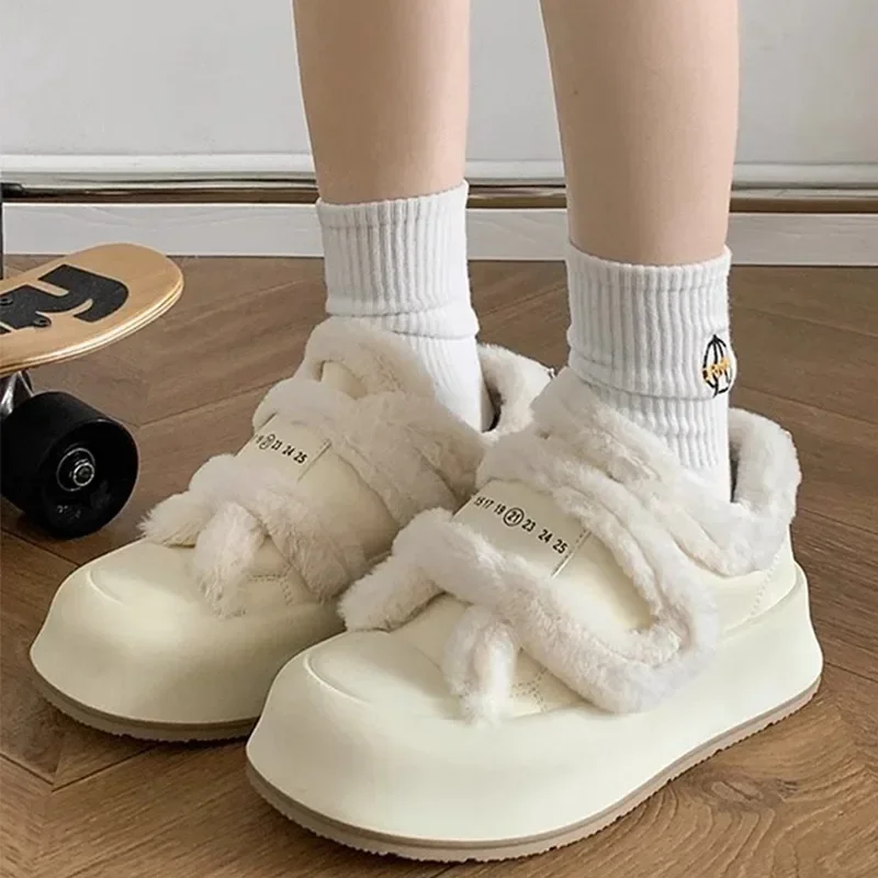 

Женские меховые ботинки на платформе, зимние теплые ботильоны на плоской подошве, новая дизайнерская спортивная обувь с коротким плюшем, хлопковые кроссовки, женские ботинки, 2024