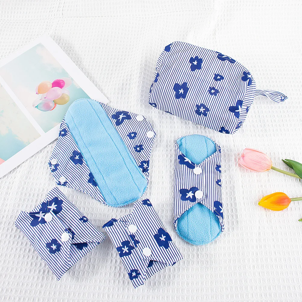 5-piece Sanitary Pad Set Contains 4 Sanitary Pads Waterproof Leakproof Reusable 1 Waterproof Storage Bag With Handle Easy To Car