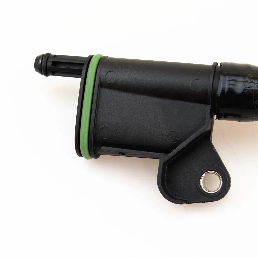 Oil Water Separator Exhaust Vacuum Vent Hose Pipe oil gas separator For VW Golf 6 MK6 Passat B6 B7 Tiguan A3 A4 A5 Seat Leon 06J 103 221 B